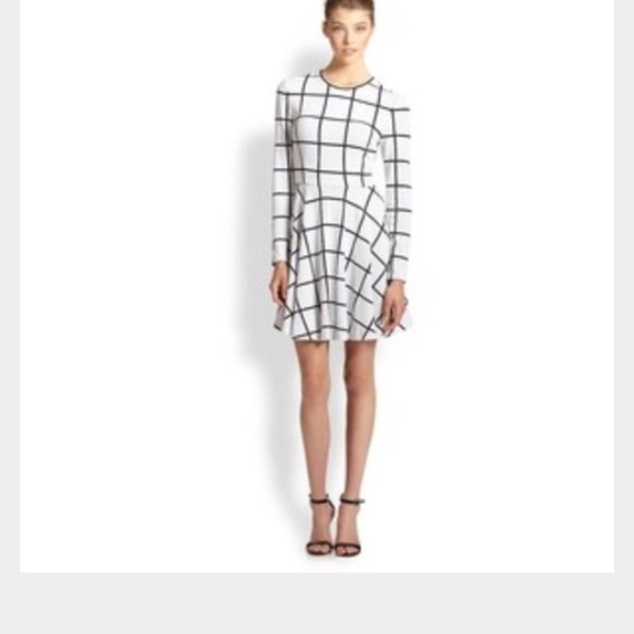 Ali Ro window panel dress - Picture 3 of 8